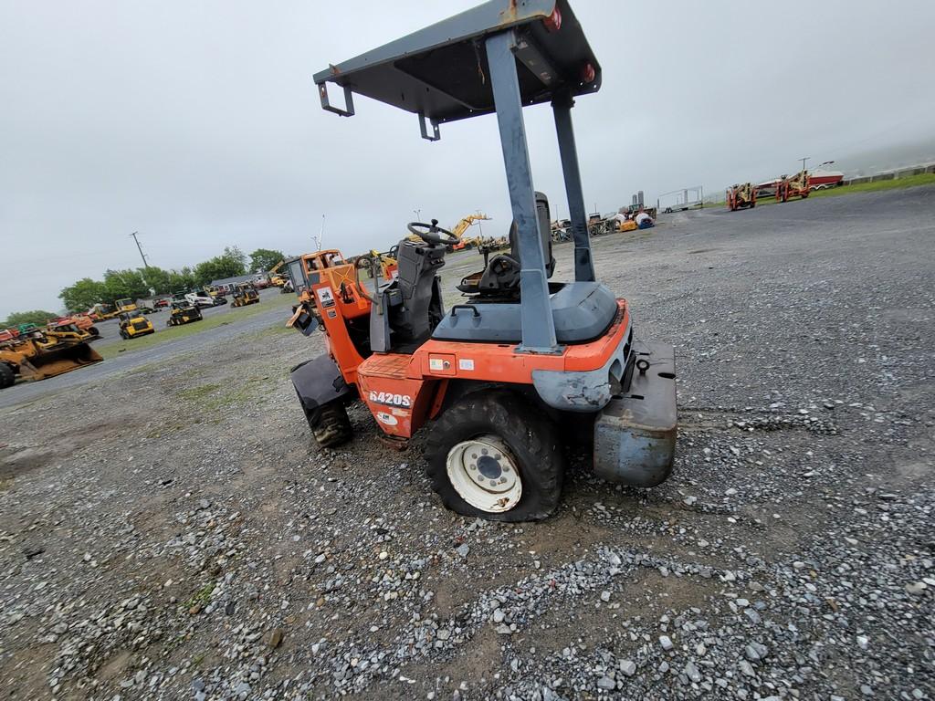 Kubota R420 Wheel Loader 'Runs & Operates'