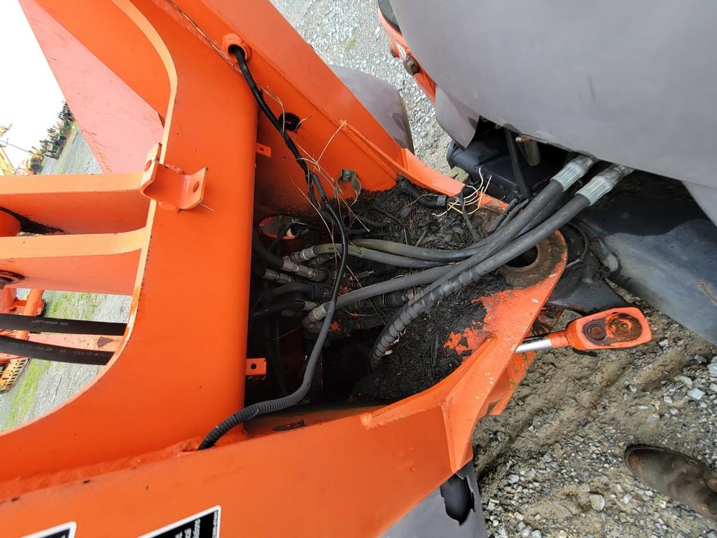 Kubota R420 Wheel Loader 'Runs & Operates'