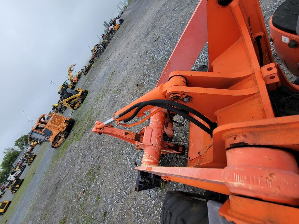 Kubota R420 Wheel Loader 'Runs & Operates'