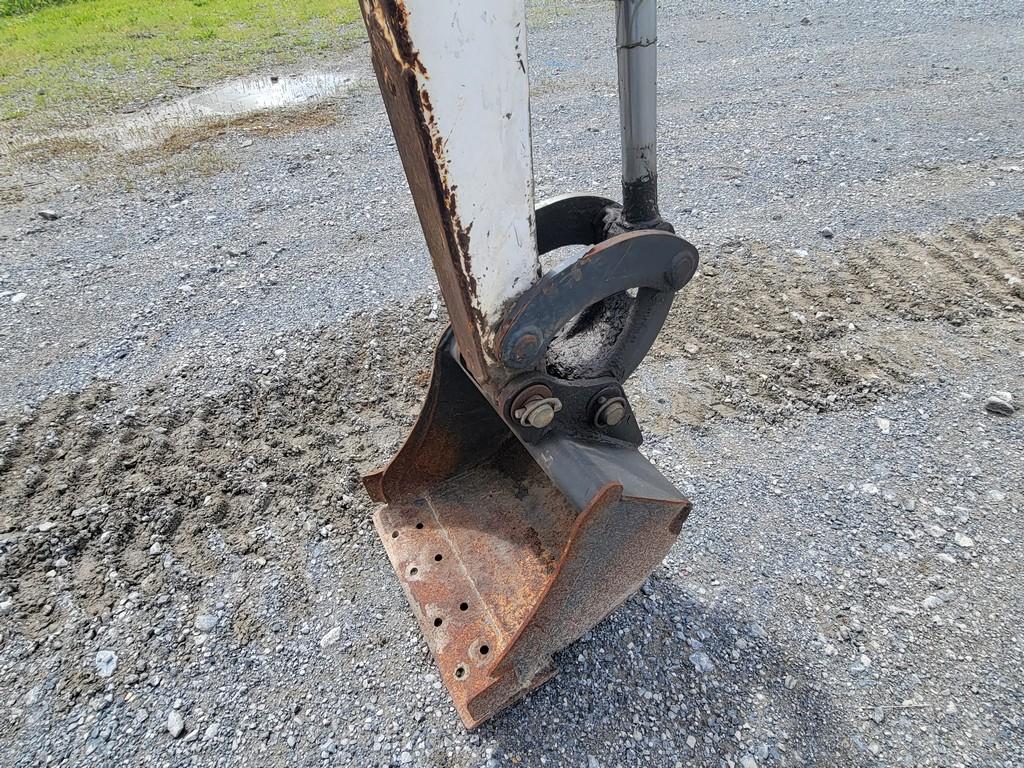 2006 Bobcat 323 Mini Excavator 'Runs and Operates'