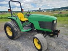 John Deere  4600 Tractor 'Runs and Operates '
