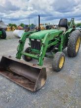 John Deere  950 Compact Tractor Loader Backhoe 'Runs and Operates '