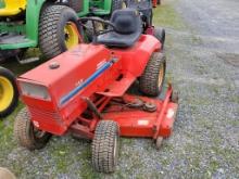 Gravely 6199-KT Riding Tractor 'Runs & Operates'
