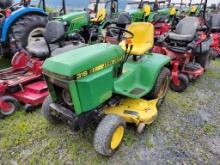 John Deere 318 Riding Tractor 'Runs & Operates'