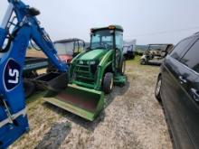 John Deere 3320 Cab Compact Loader Tractor 'Ride & Drive'