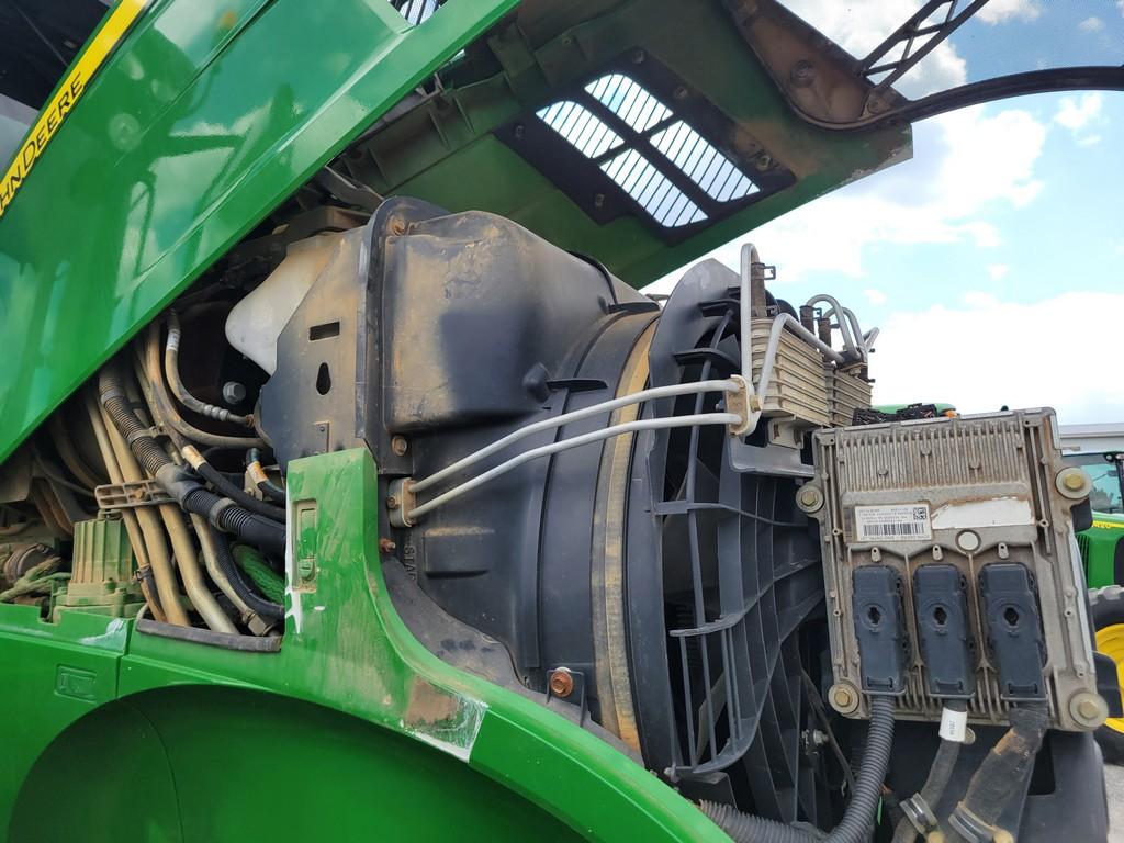 2011 John Deere 7230R Cab Tractor 'Runs & Operates'