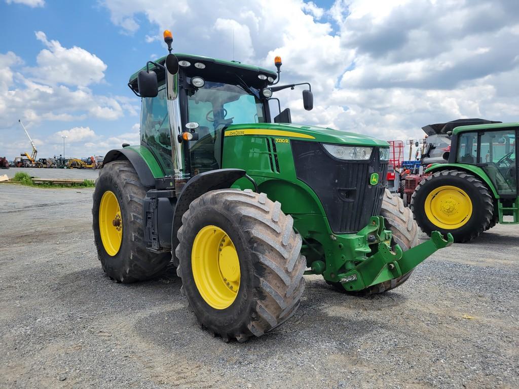 2011 John Deere 7230R Cab Tractor 'Runs & Operates'