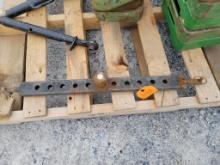 Swinging Draw Bar