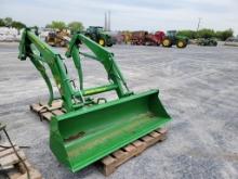 2018 John Deere 440R Loader