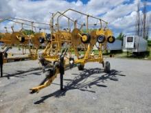 2017 Vermeer TE330 Tedder