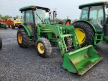 John Deere 5520 Cab Loader Tractor 'Runs & Operates'
