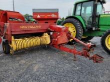 New Holland 320 Small Square Baler