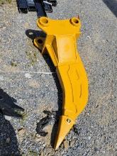Giyi R320C Ripper Tooth 'NEW'