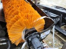 Giyi SE61 Broom 'NEW'