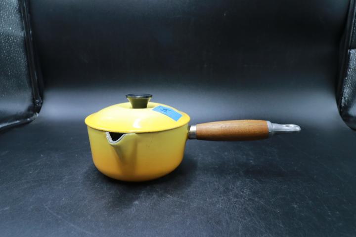 Le Creuset #14 Pot