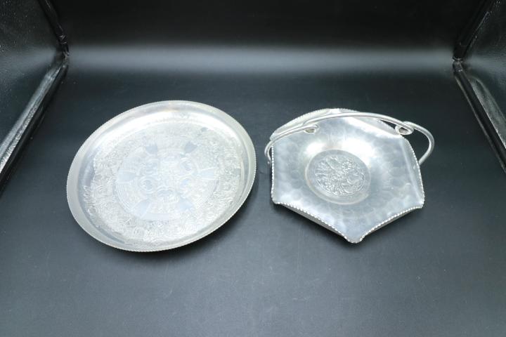 2 Hammered Aluminum Trays