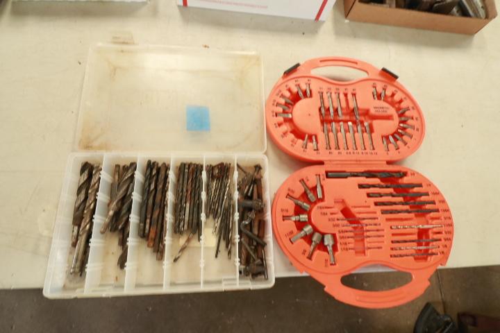 Assorted Bits & Drill Bits