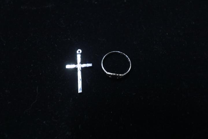 Sterling Silver Ring & Sterling Silver Cross Pendant