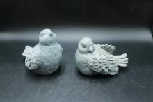 2 Resin Garden Birds