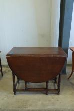 Antique Oak Gate Leg Table