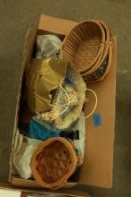 Box of Baskets & Misc Décor