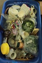 Box of Assorted Glassware & Collectibles