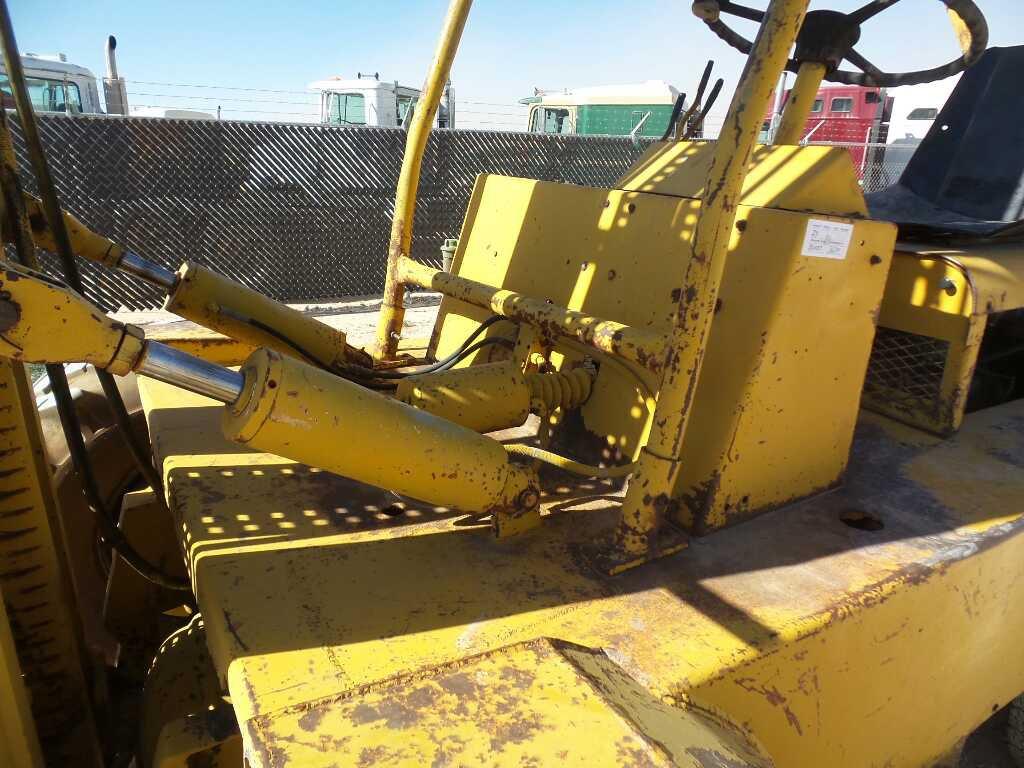 York TM-70 Forklift