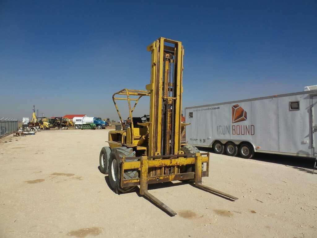 York TM-70 Forklift