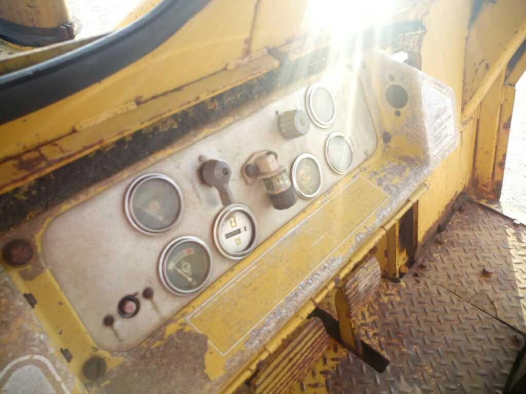 Caterpillar 955L Crawler Loader