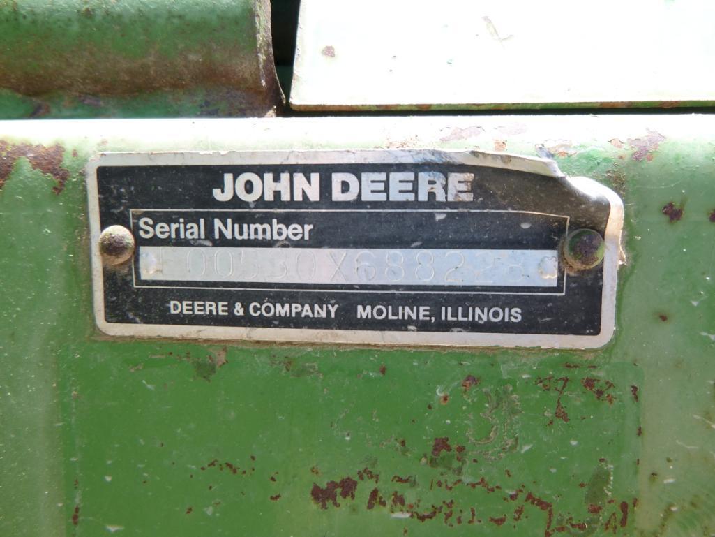 John Deere 530 Round Baler