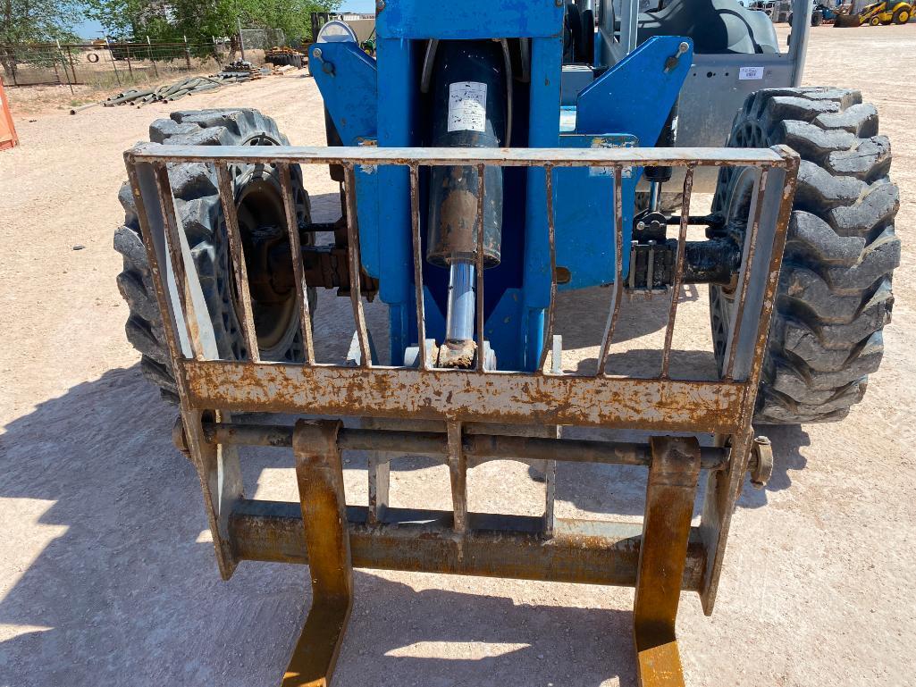 Genie GTH-844 Telehandler
