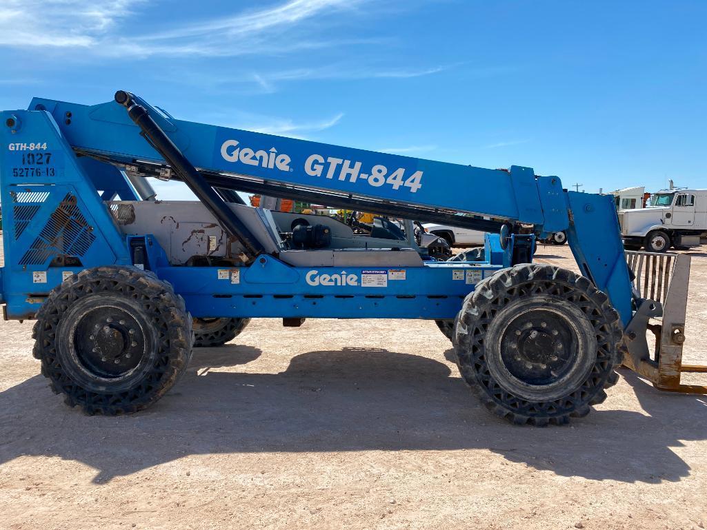 Genie GTH-844 Telehandler