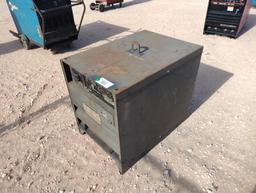 Lincoln Idealarc R3R-400 Welder