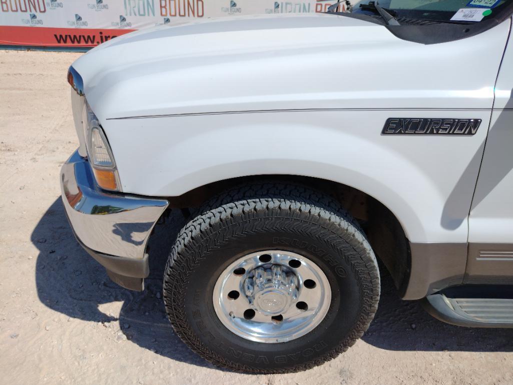 2002 Ford Excursion SUV