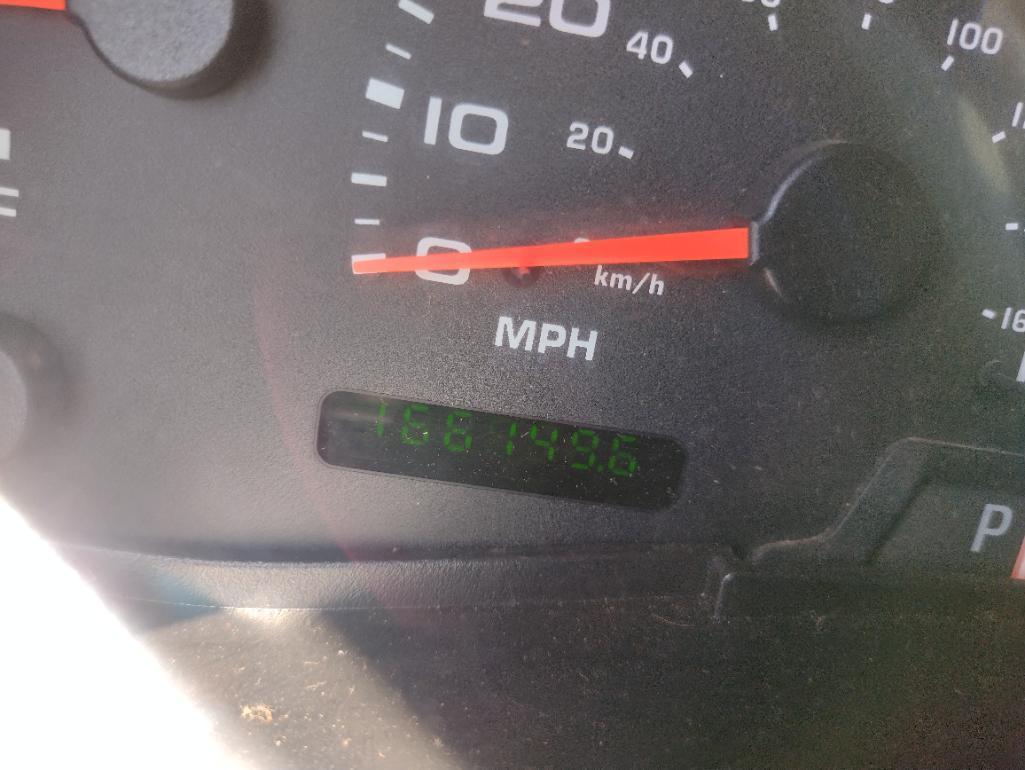 2002 Ford Excursion SUV