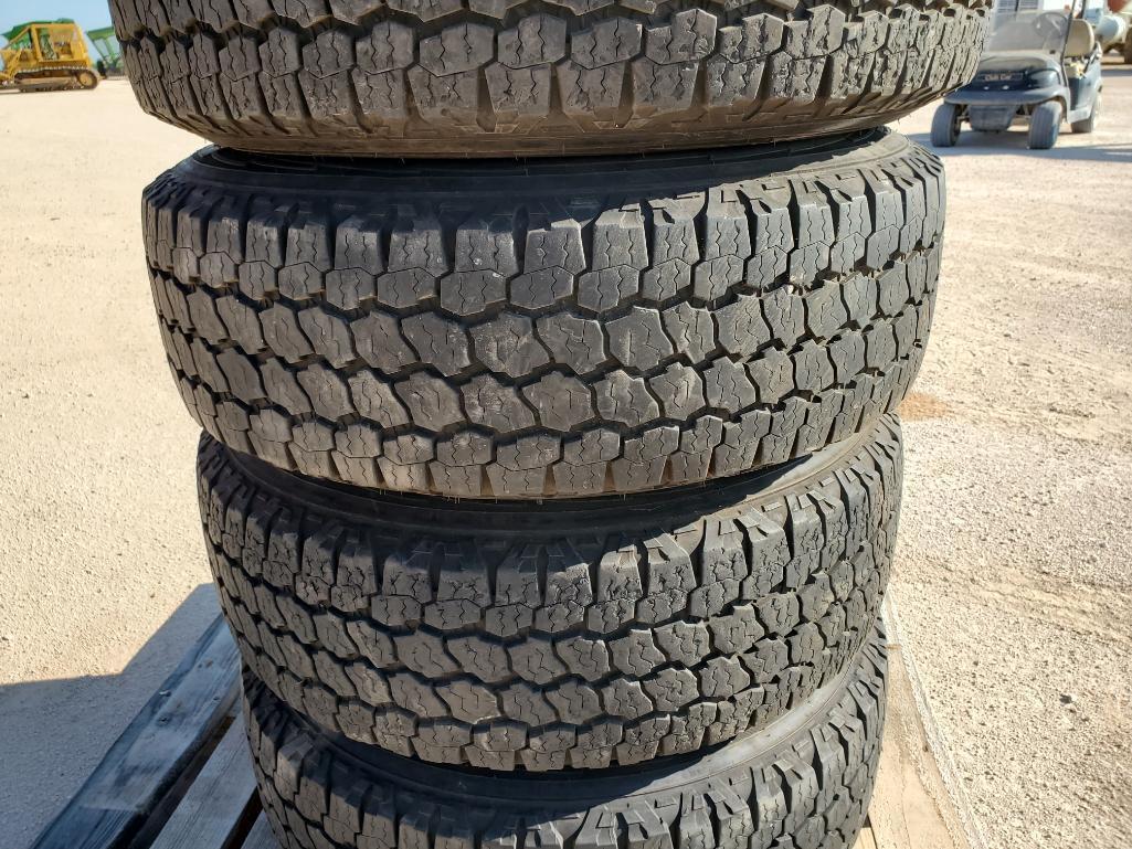 (4) Pickup Wheels/Tires 275/70 R 18