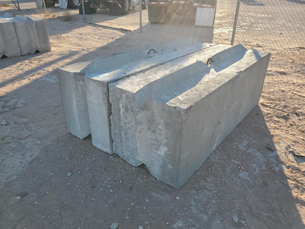 (2) Concrete Retaining Blocks 6ft X 2ft