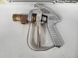 (3) Unused Triggerjets/(1) Spray Gun/Unused Gunjet Spraying Systems