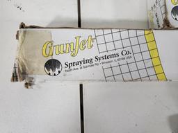 (3) Unused Triggerjets/(1) Spray Gun/Unused Gunjet Spraying Systems