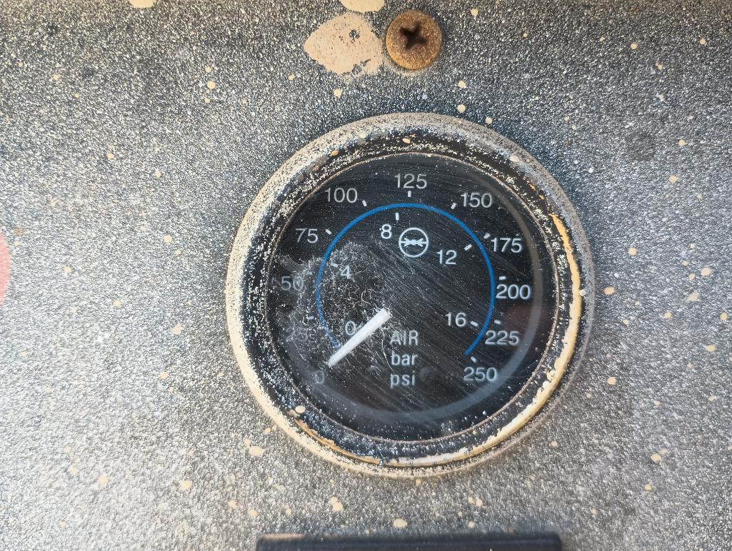 Doosan 375 Portable Air Compressor