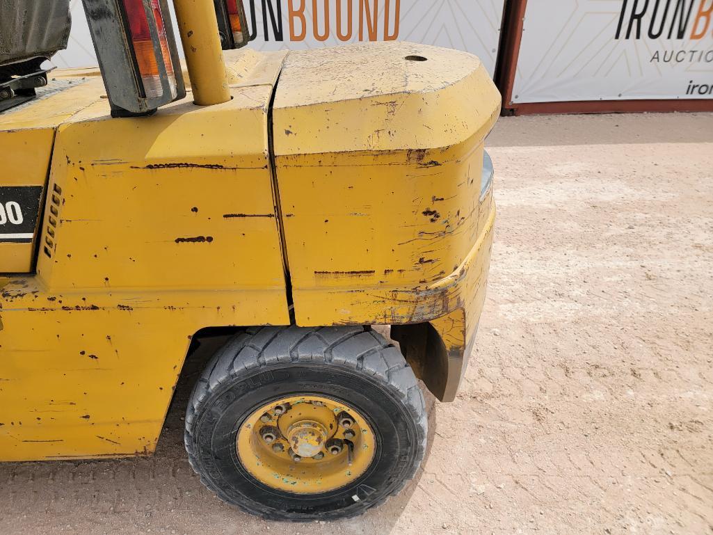 Cat DPL40 Forklift