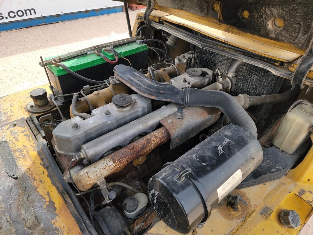 Cat DPL40 Forklift