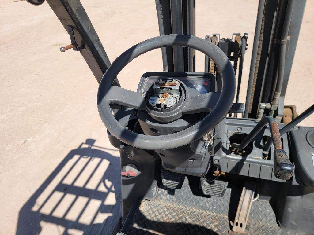 Nissan MPL01A15LV Forklift