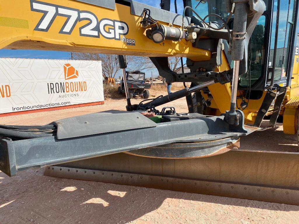 2009 John Deere 772GP Motor Grader
