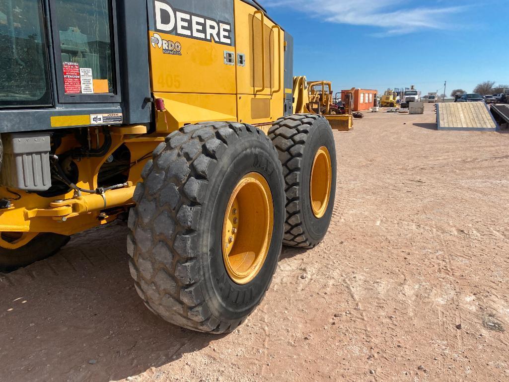 2009 John Deere 772GP Motor Grader