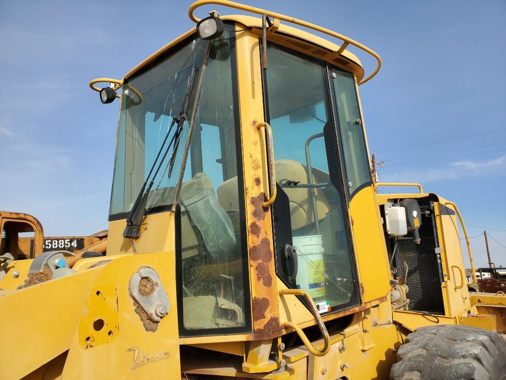 John Deere 624H Wheel Loader