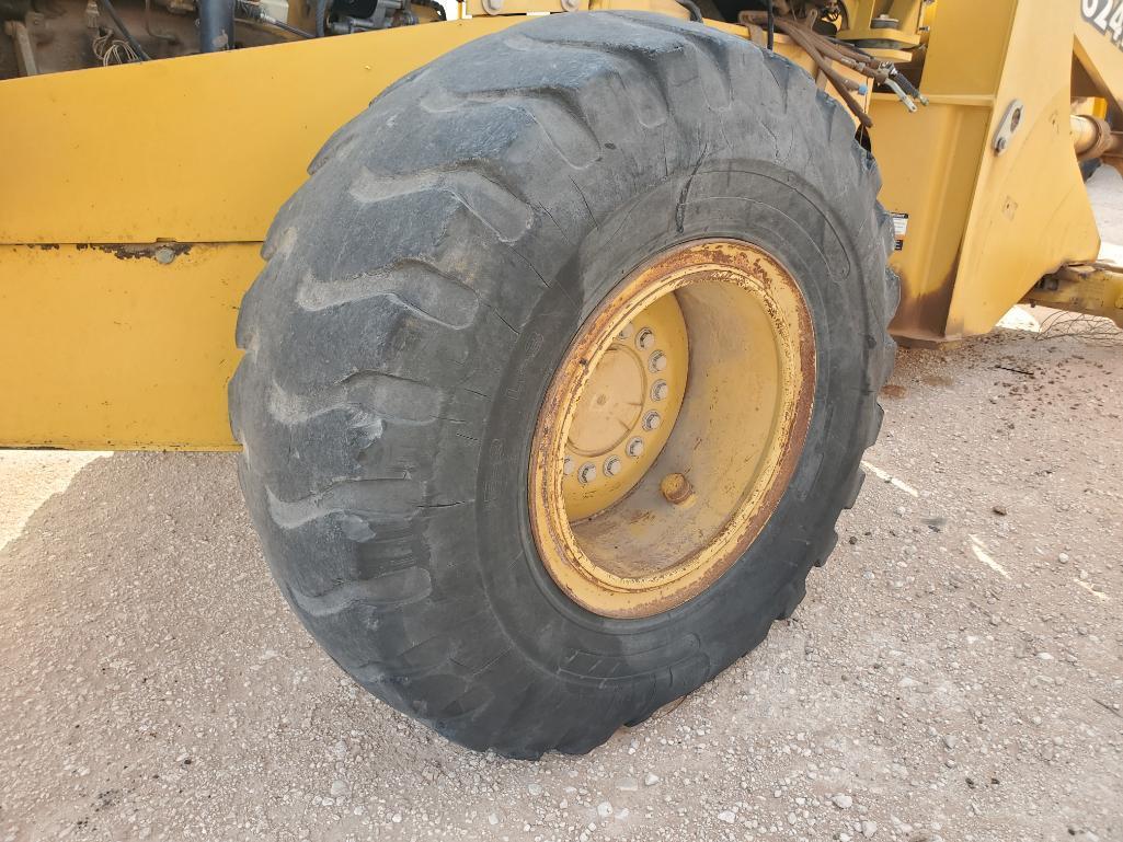 John Deere 624H Wheel Loader