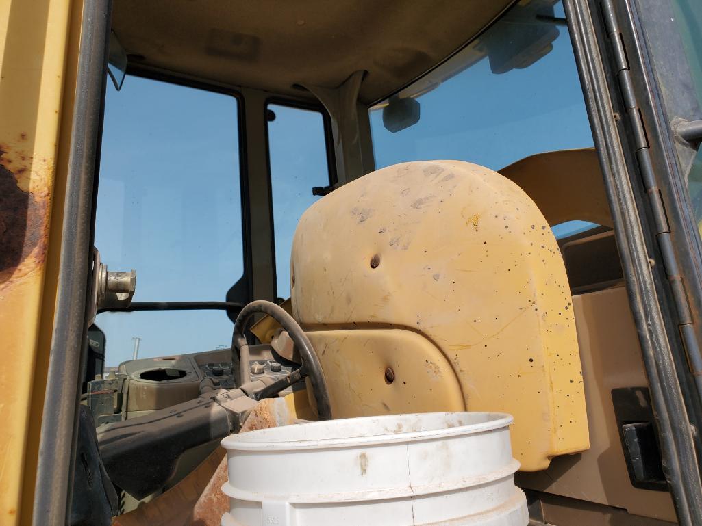John Deere 624H Wheel Loader