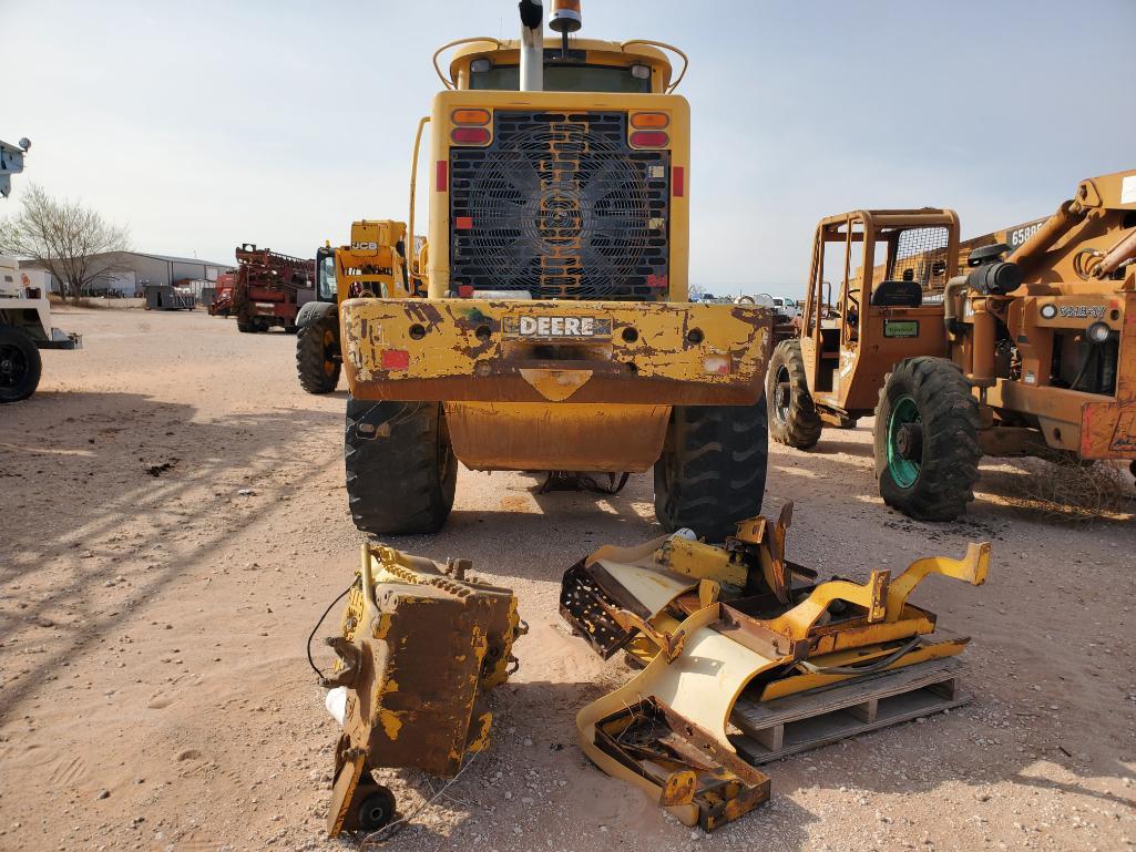 John Deere 624H Wheel Loader