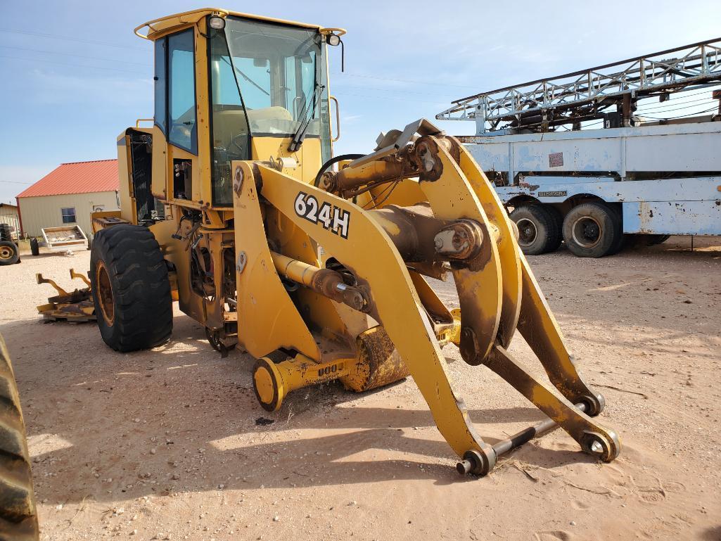 John Deere 624H Wheel Loader